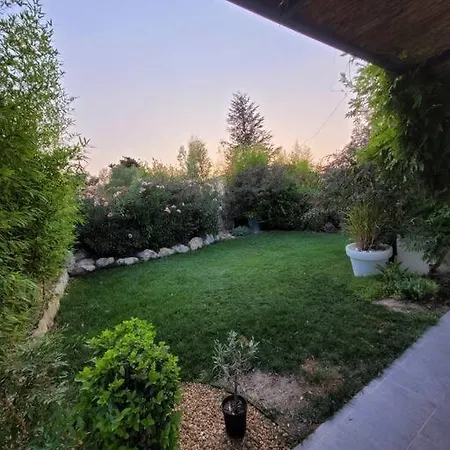 Villa Magnifique Avec Piscine En Provence Verquieres
